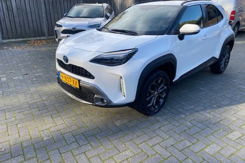 Toyota Yaris Cross (2022)