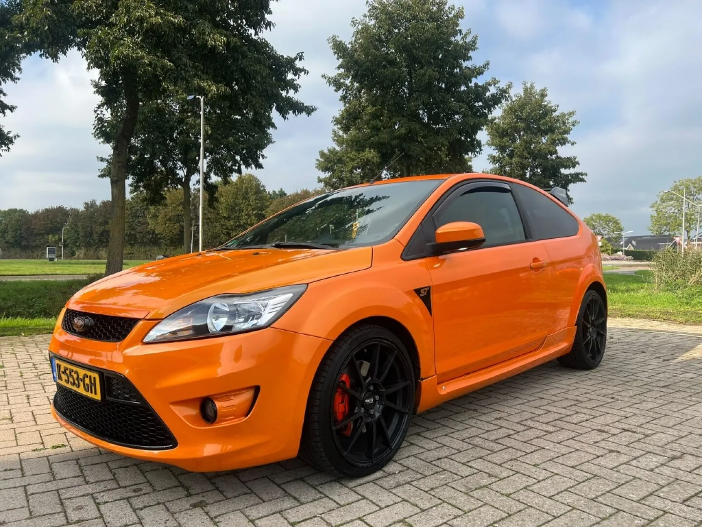 Ford Focus (2010) — foto 1