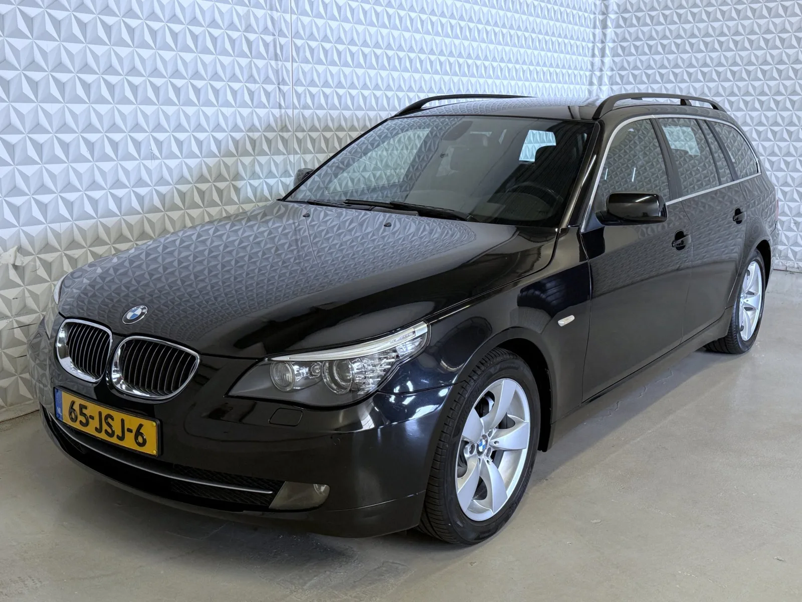 BMW 5-Serie (2009) — foto 1