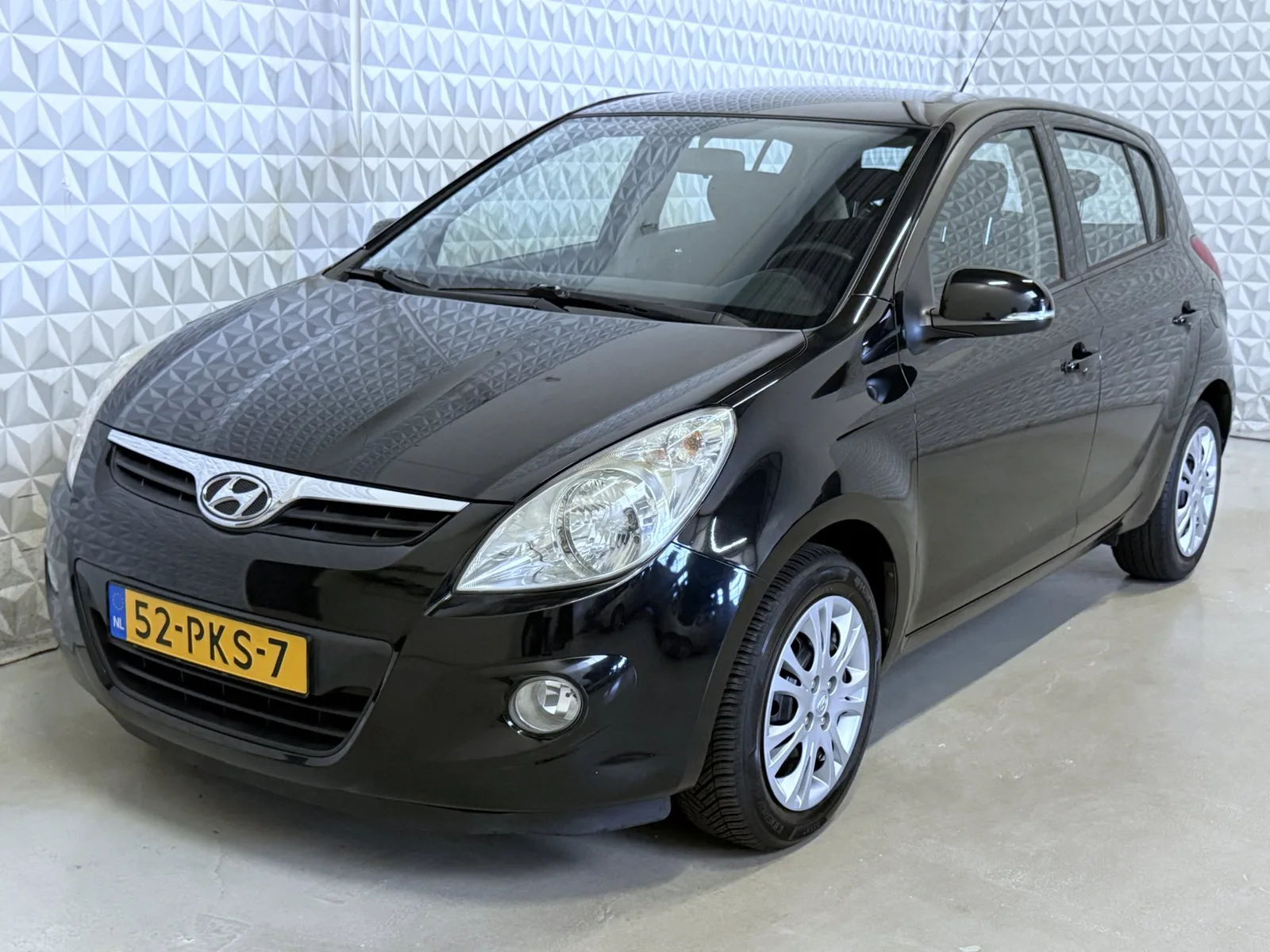 Hyundai i20 (2011) — foto 1
