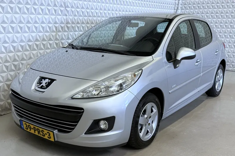 Peugeot 207 (2011)