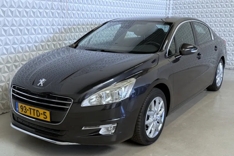 Peugeot 508 (2011)