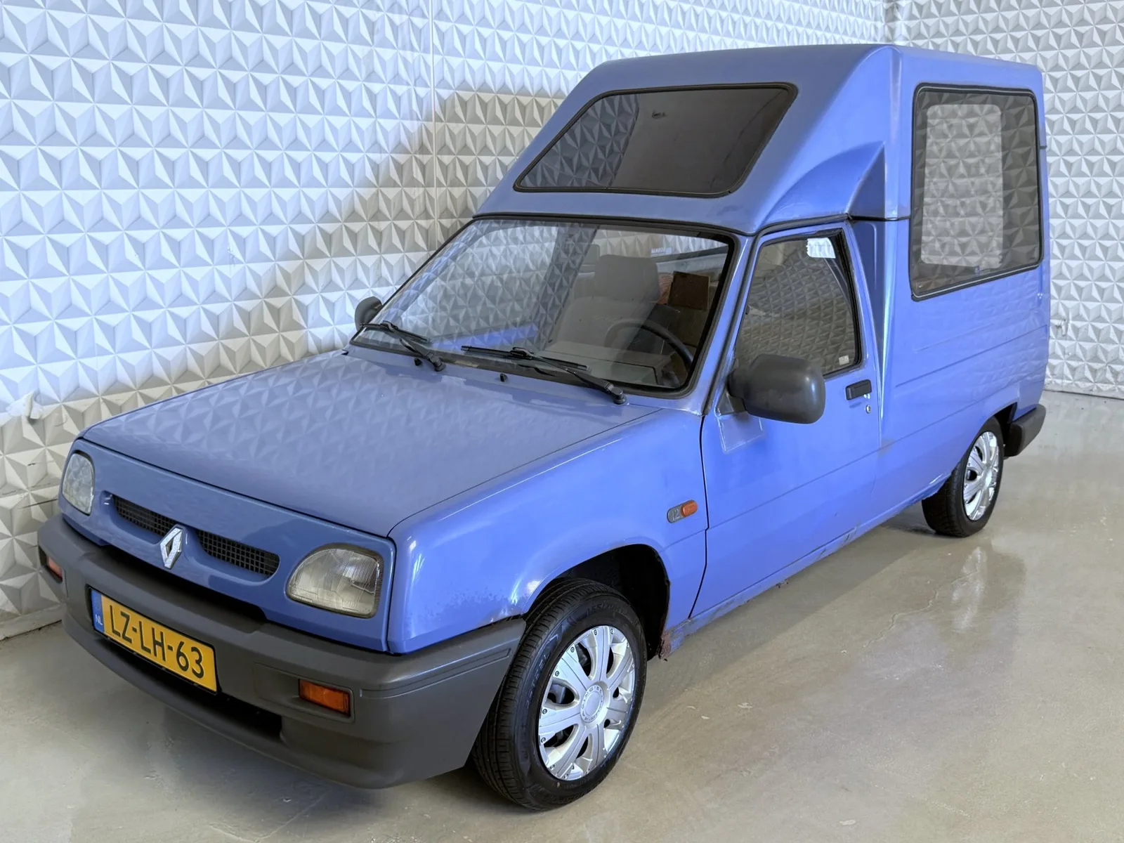 Renault Express (1995) — foto 1