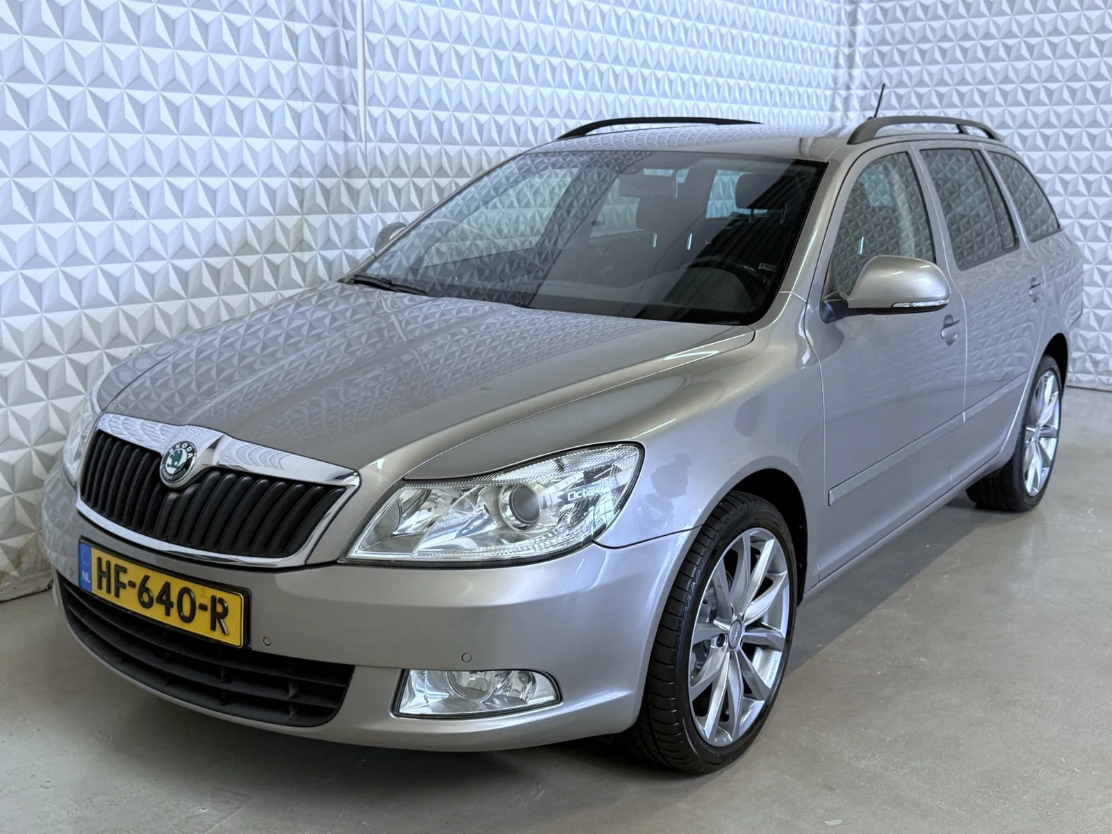 Škoda Octavia (2013) — foto 1