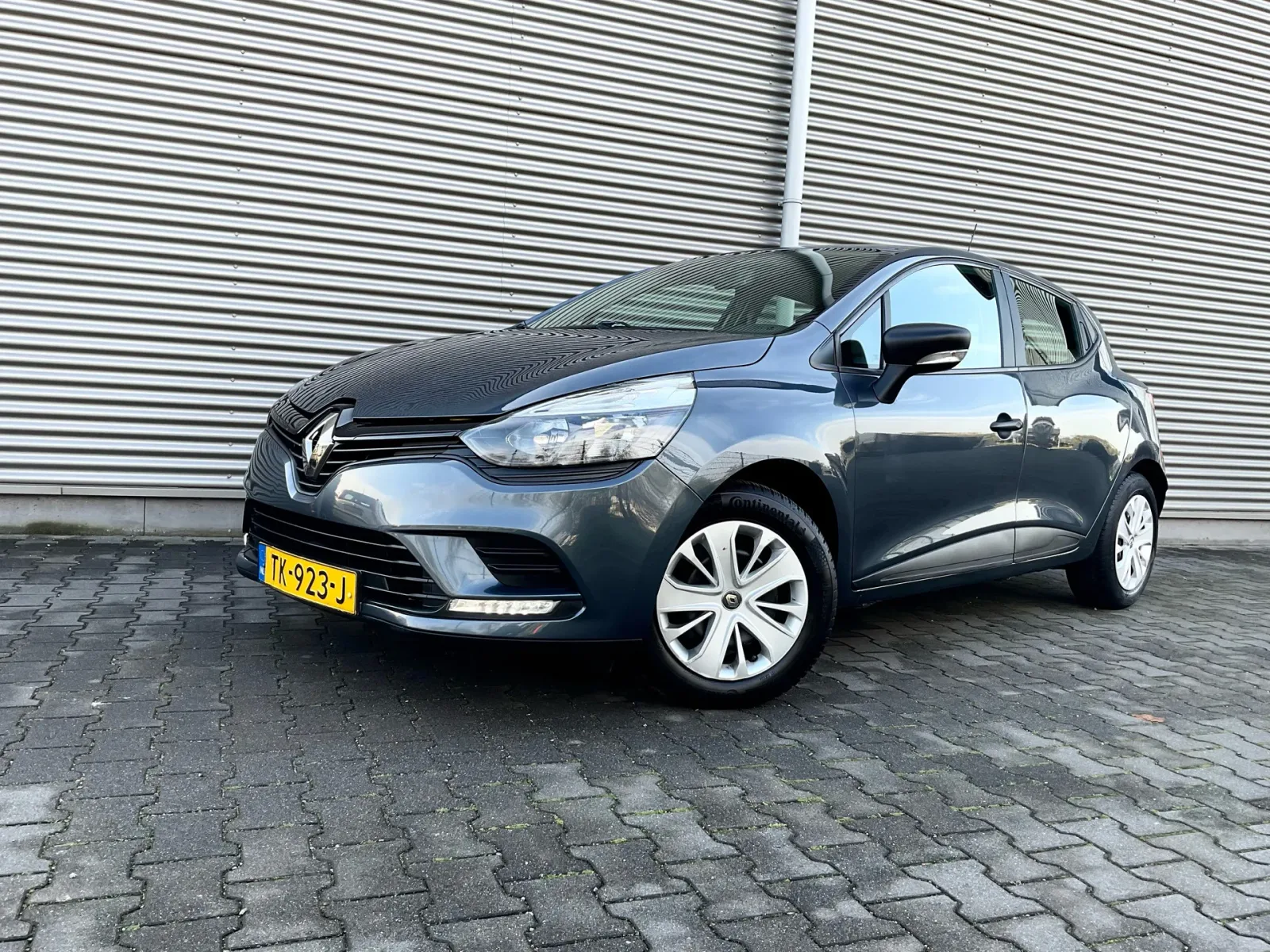 Renault Clio (2018) — foto 1