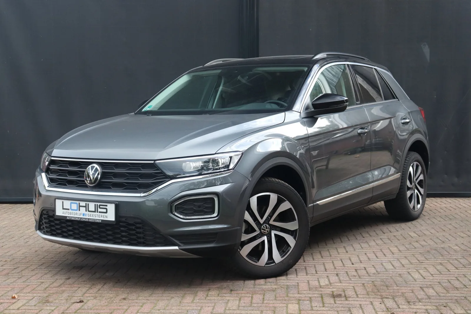 Volkswagen T-Roc (2022) — foto 1