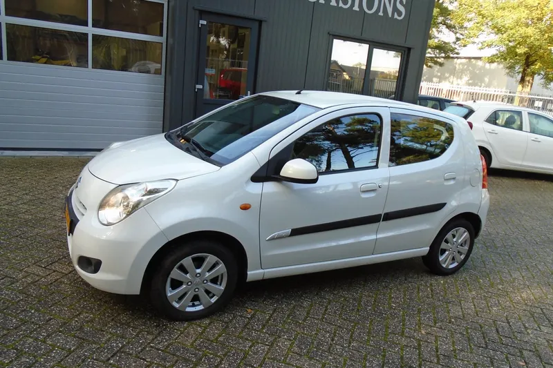 Suzuki Alto (2011)