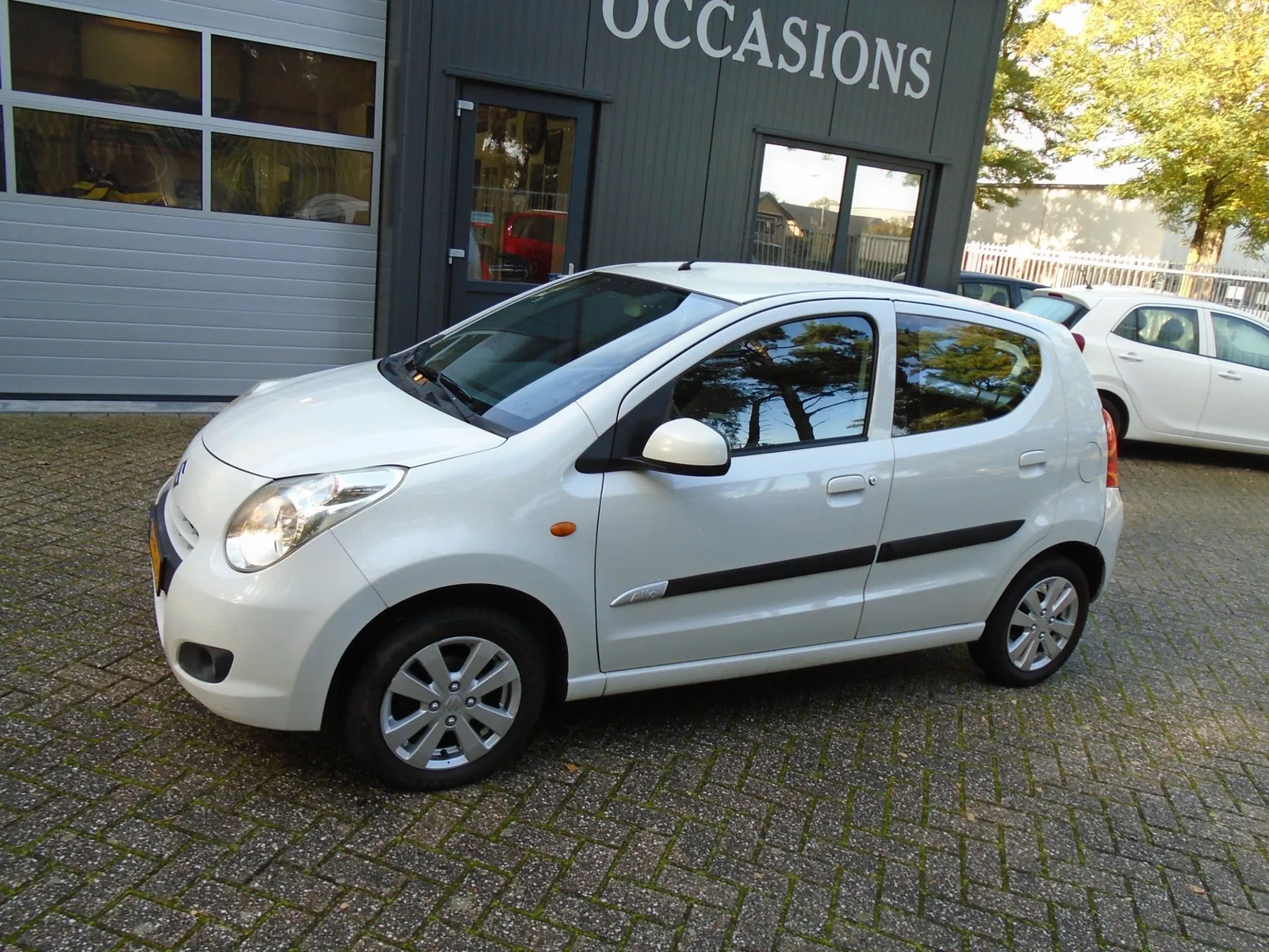 Suzuki Alto (2011) — foto 1