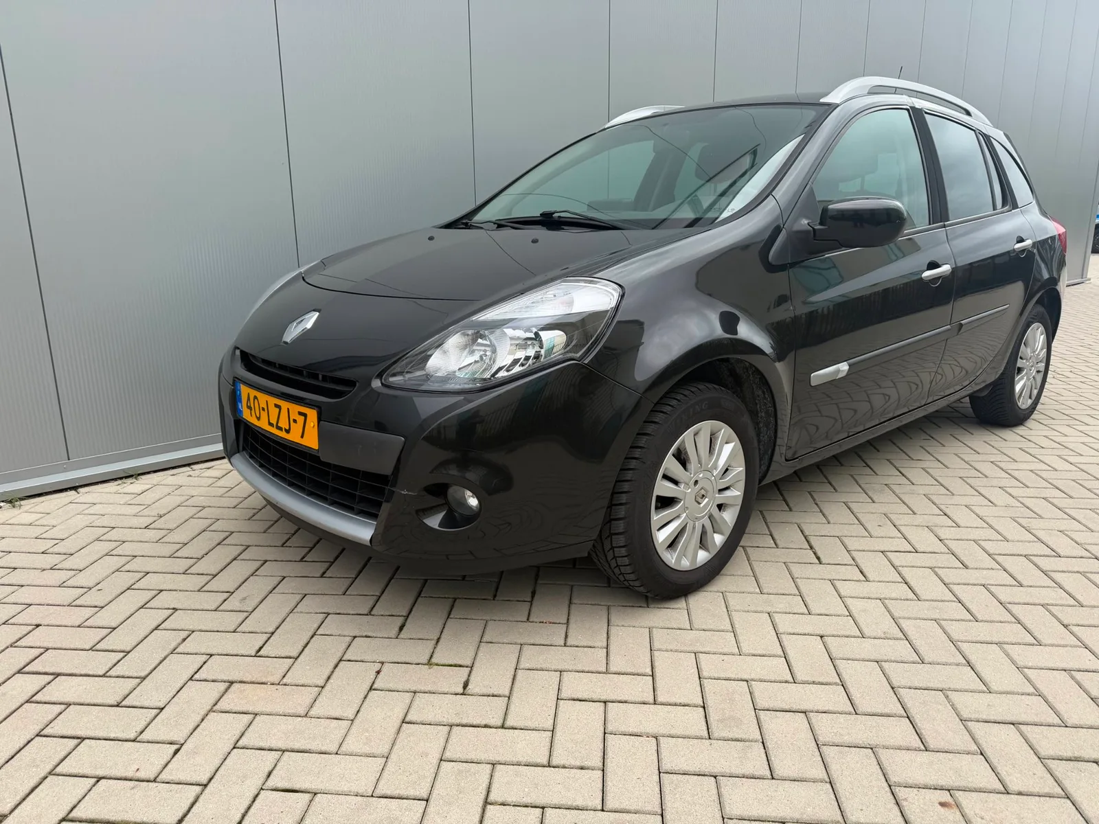 Renault Clio (2010) — foto 1