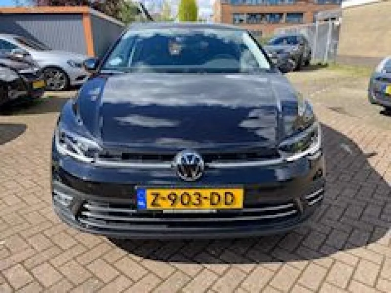 Volkswagen Polo (2023) — foto 1