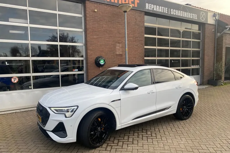 Audi e-tron (2020)