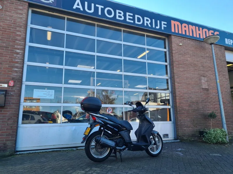 Kymco Agility 200 (2013) — foto 1