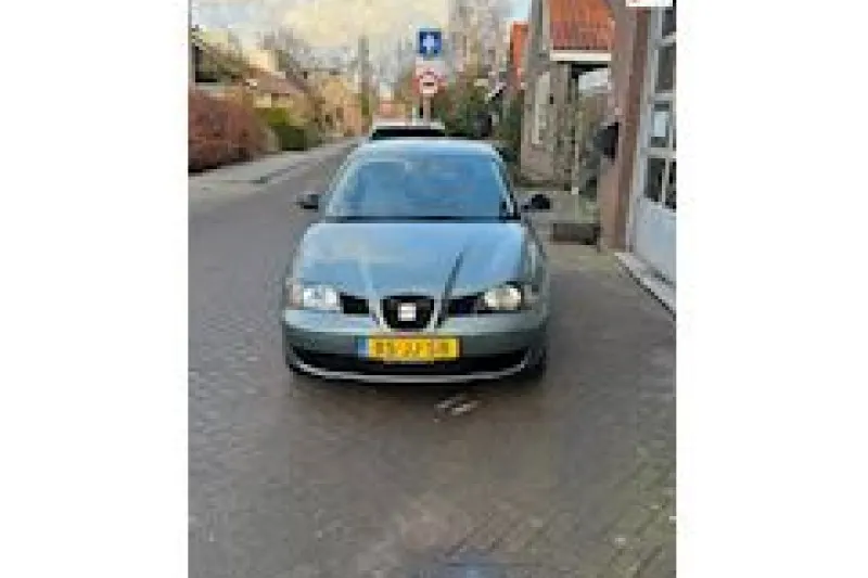 SEAT Ibiza (2002)