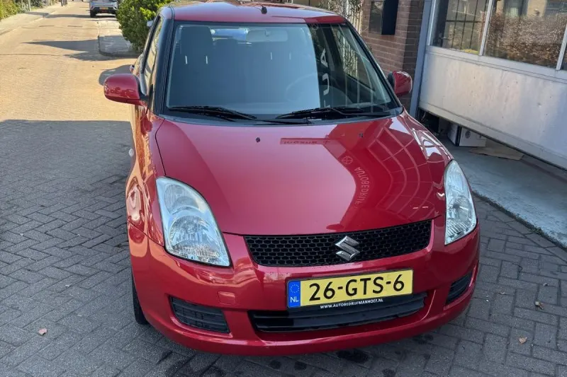 Suzuki Swift (2008)
