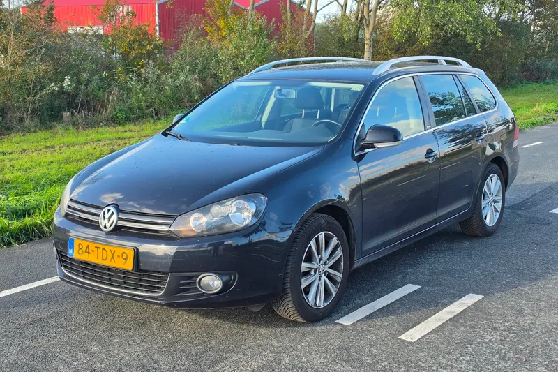 Volkswagen Golf (2012)