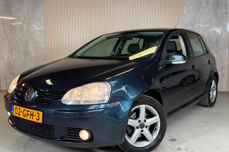 Volkswagen Golf (2008)