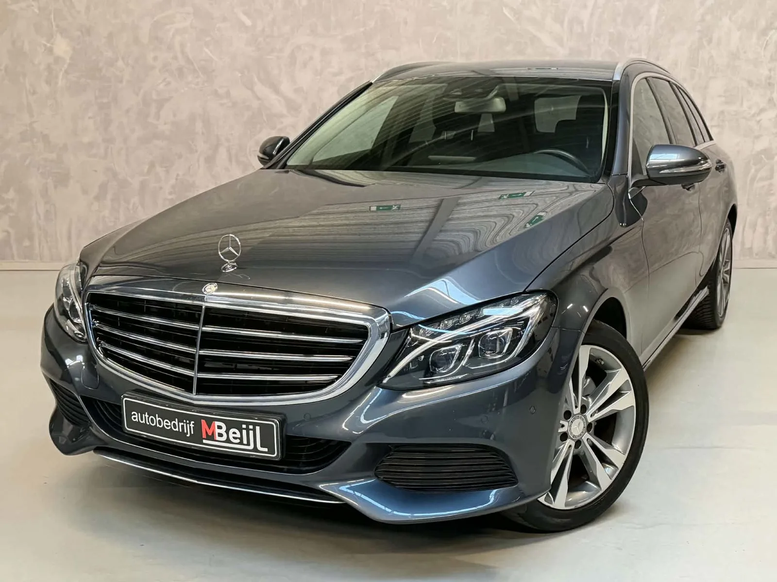 Mercedes-Benz C-Klasse (2015) — foto 1
