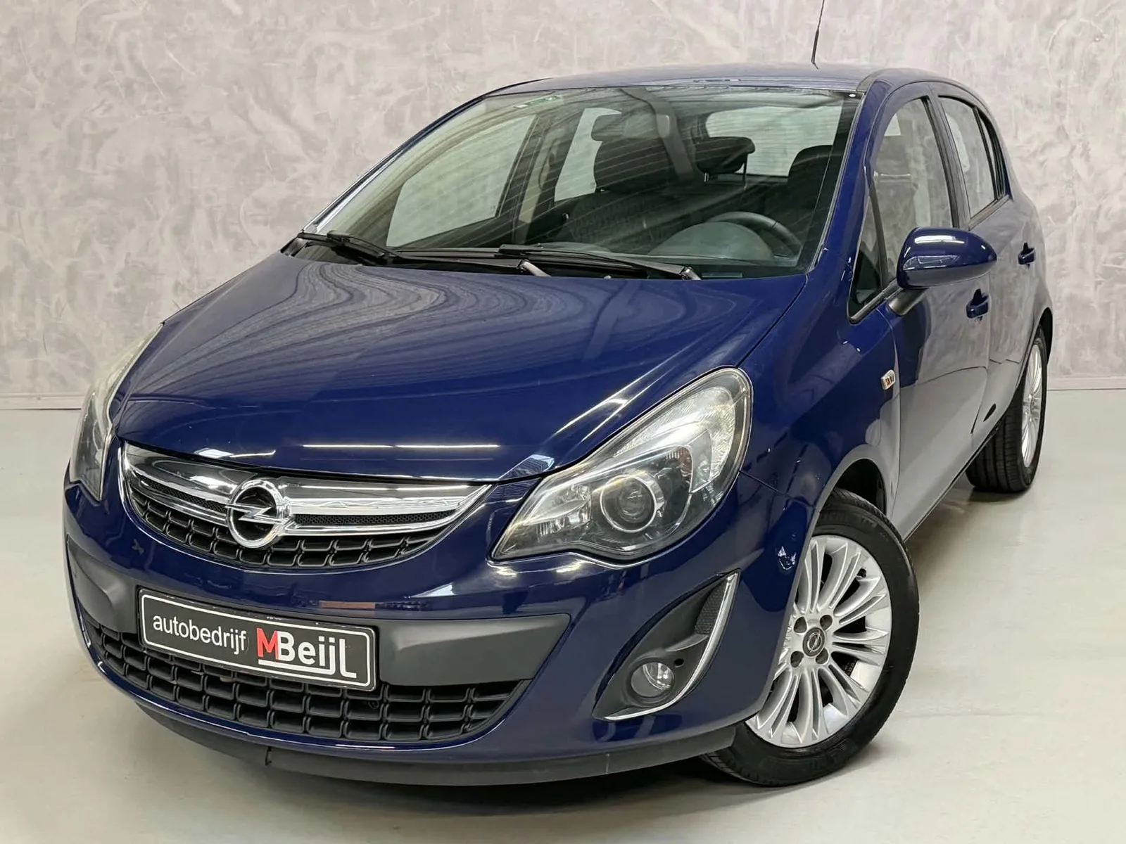Opel Corsa (2011) — foto 1