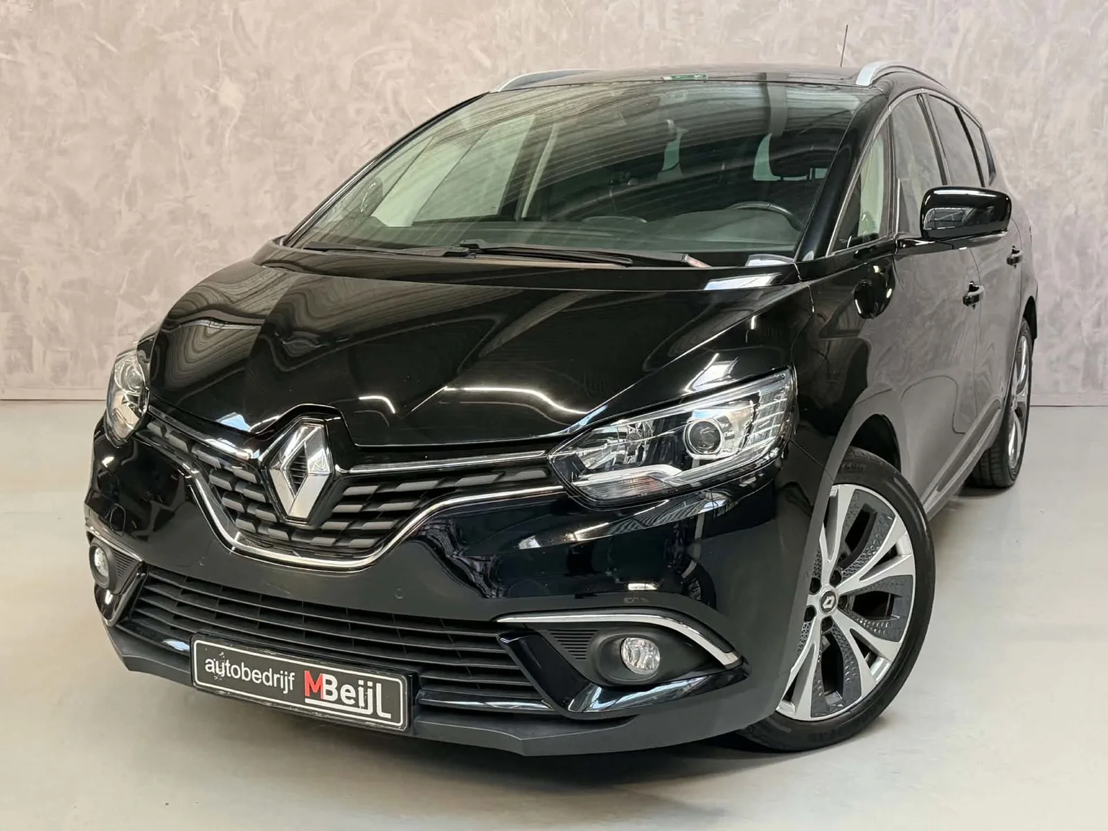 Renault Grand Scénic (2018) — foto 1