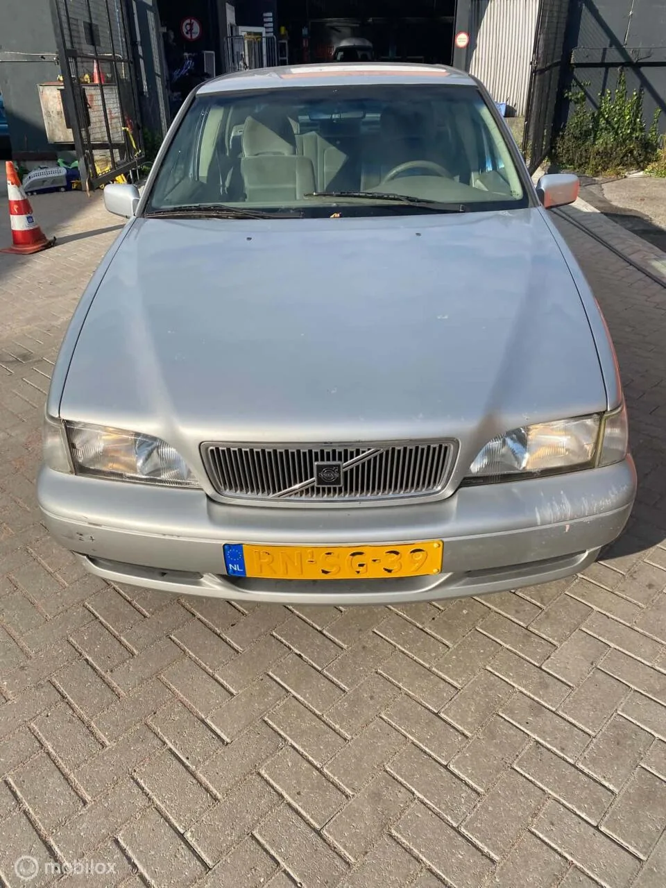 Volvo S70 (1997) — foto 1