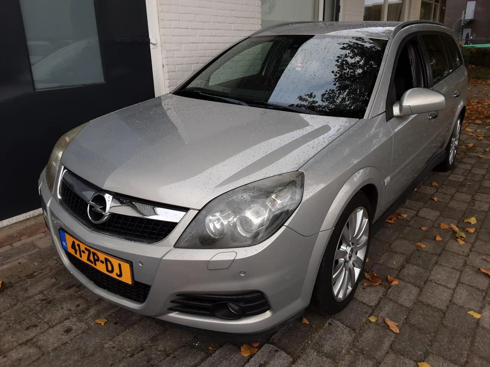 Opel Vectra (2008) — foto 1