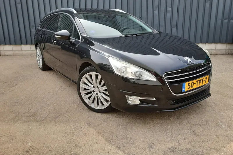 Peugeot 508 (2012)