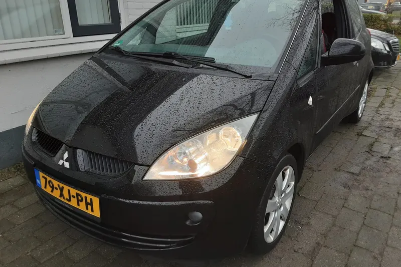 Mitsubishi Colt (2007)
