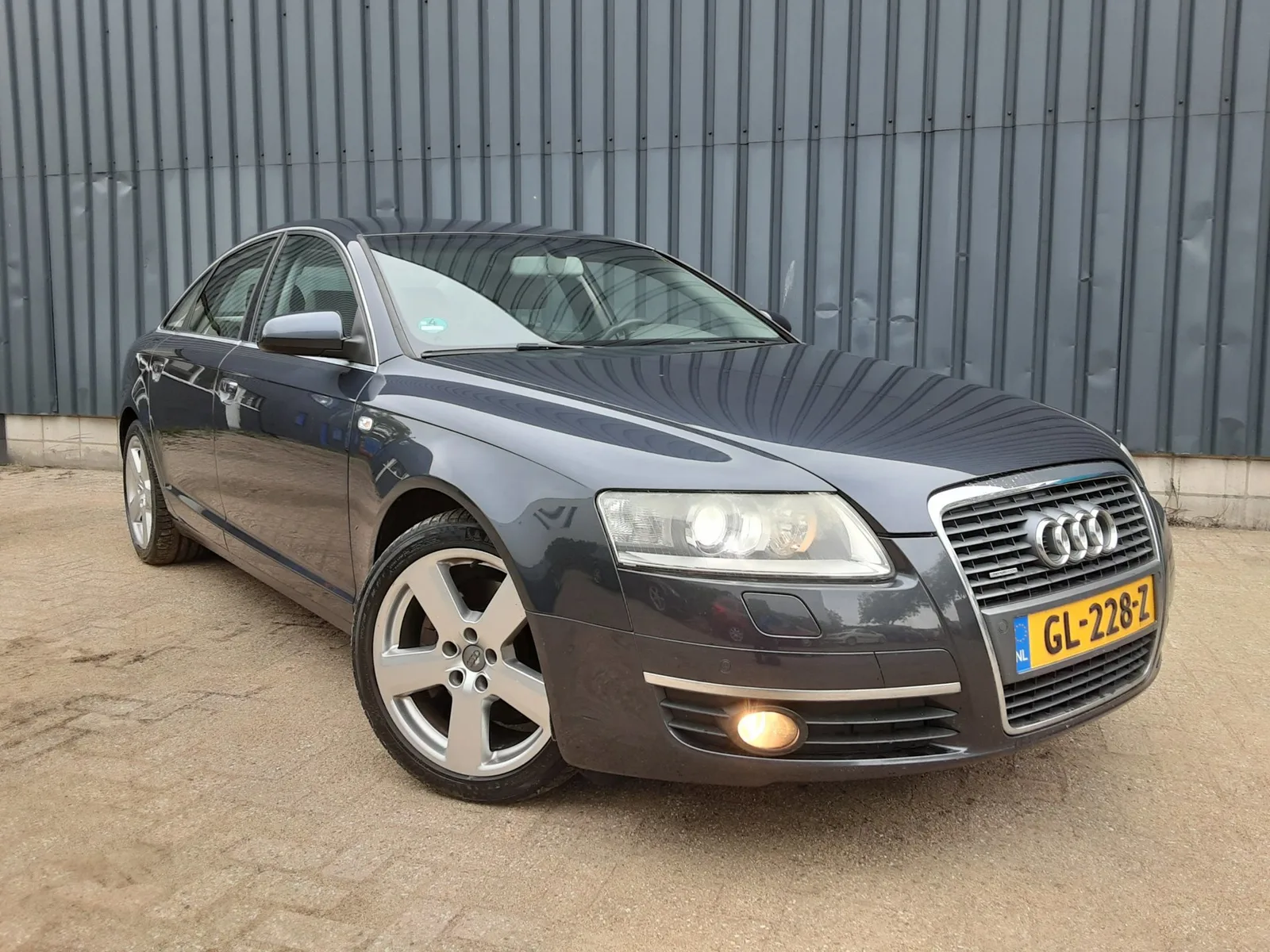 Audi A6 (2006) — foto 1