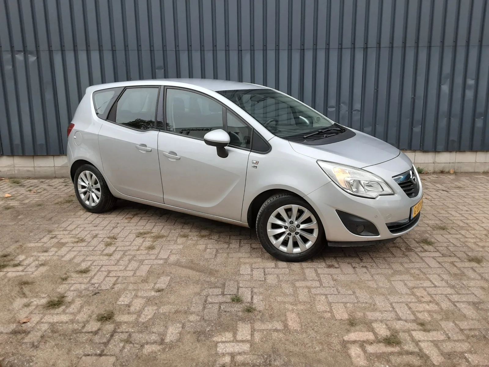 Opel Meriva (2013) — foto 1