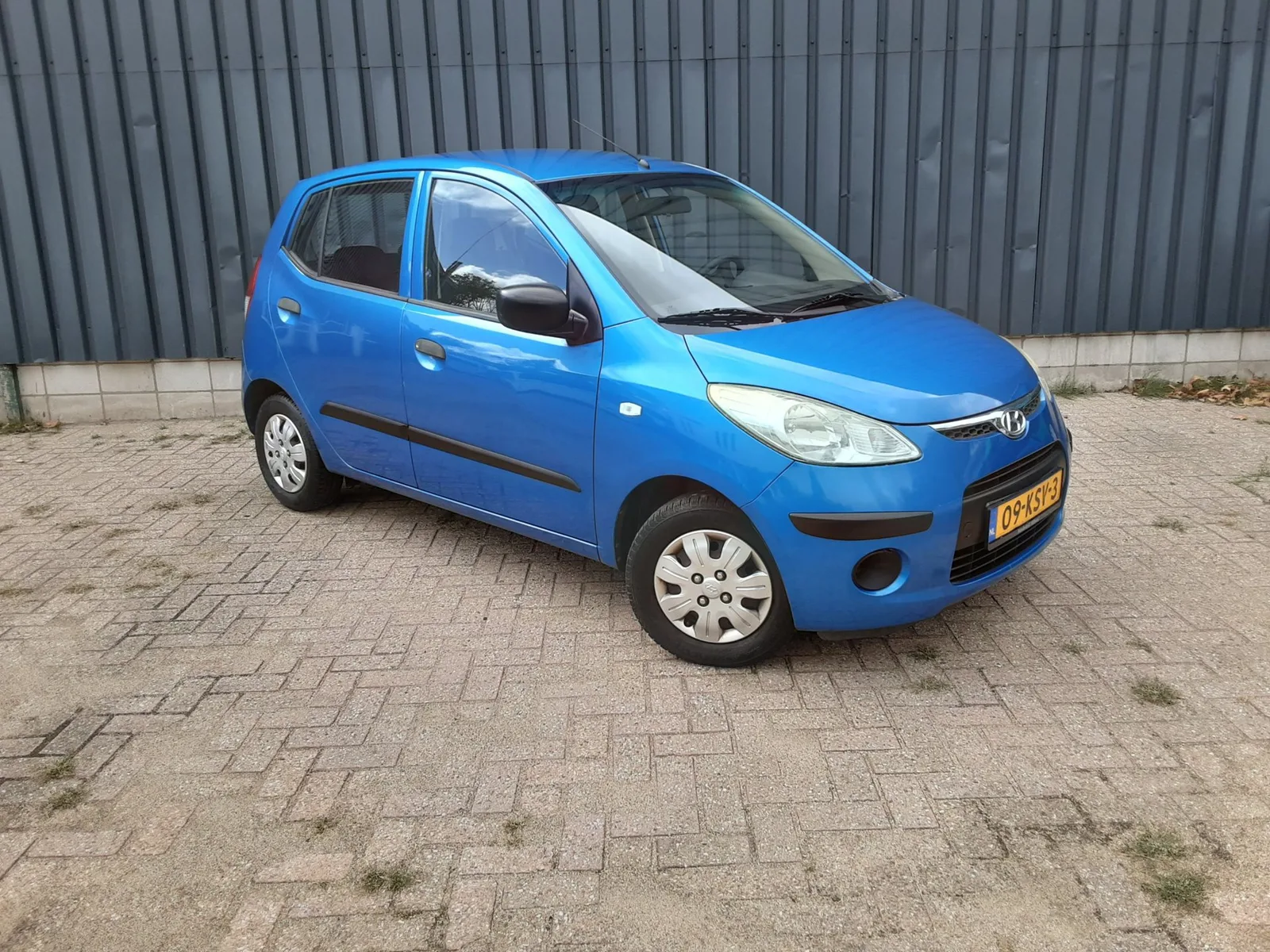 Hyundai i10 (2010) — foto 1