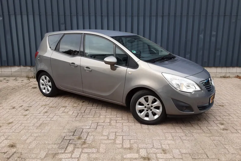 Opel Meriva (2010)