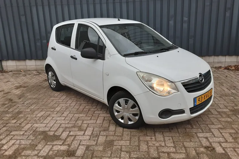 Opel Agila (2012)
