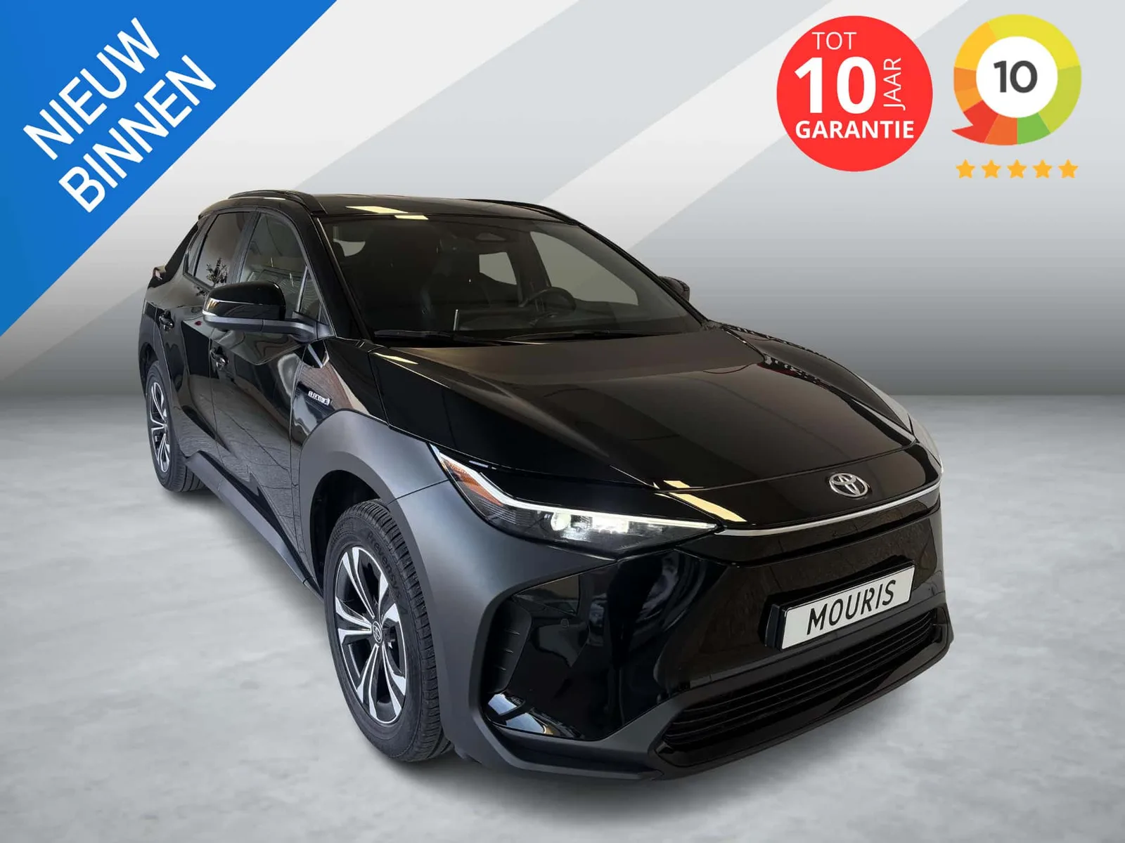 Toyota bZ4X (2023) — foto 1
