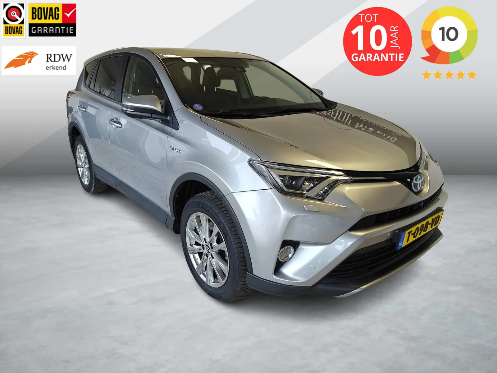 Toyota RAV4 (2017) — foto 1