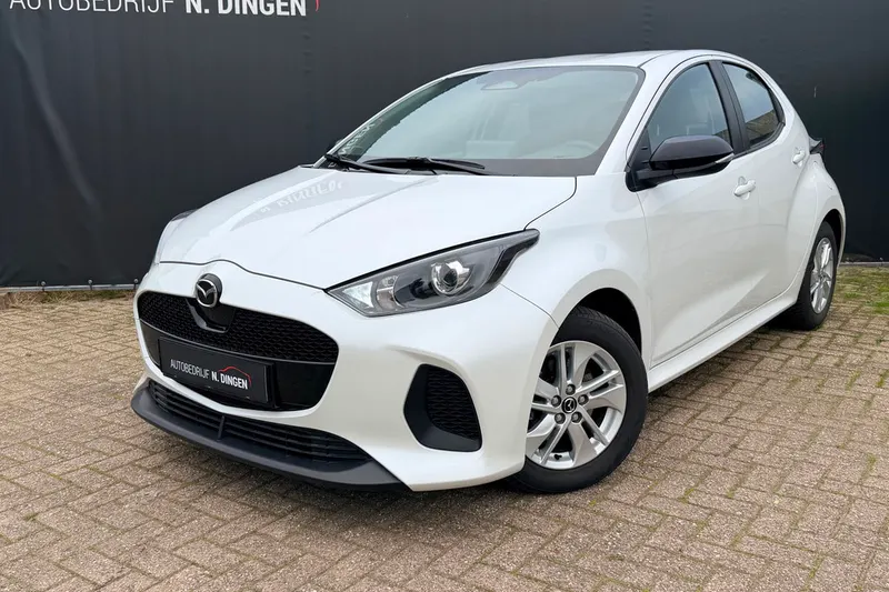 Mazda 2 Hybrid (2025)