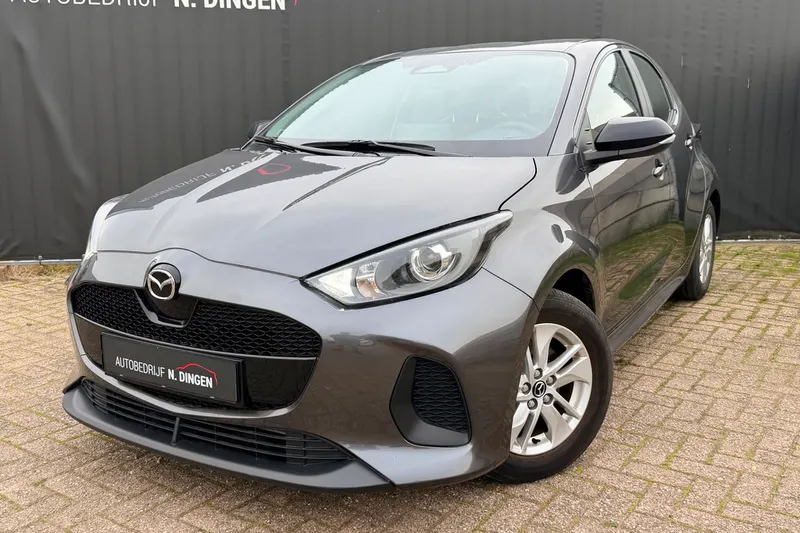Mazda 2 Hybrid (2025)
