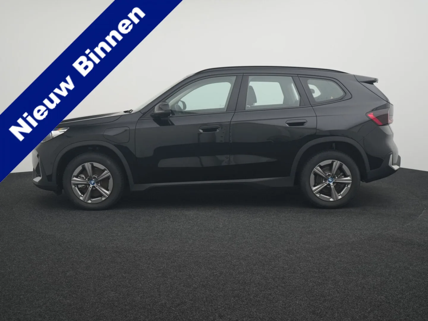 BMW X1 (2024) — foto 1