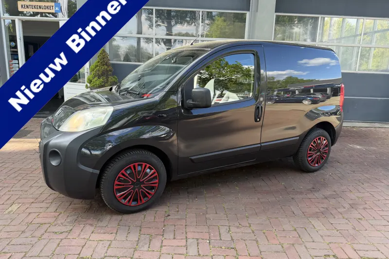Peugeot Bipper (2013)