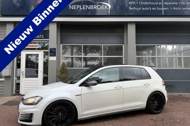 Volkswagen Golf (2013)