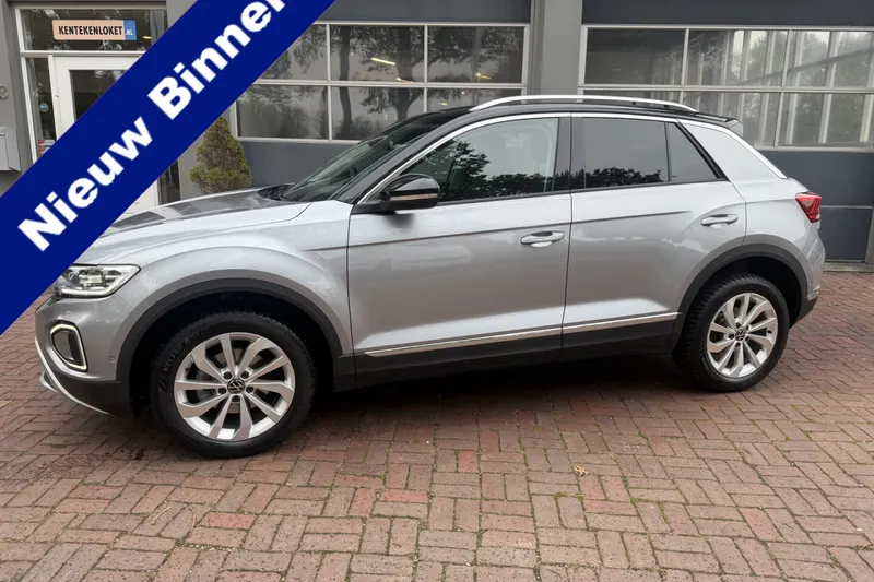 Volkswagen T-Roc (2024)