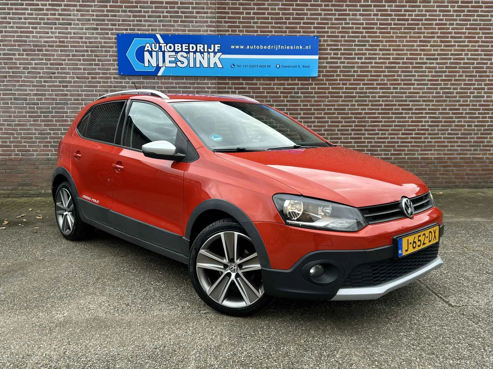 Volkswagen Polo (2011) — foto 1