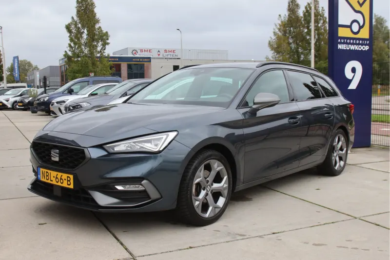SEAT Leon Sportstourer (2023)