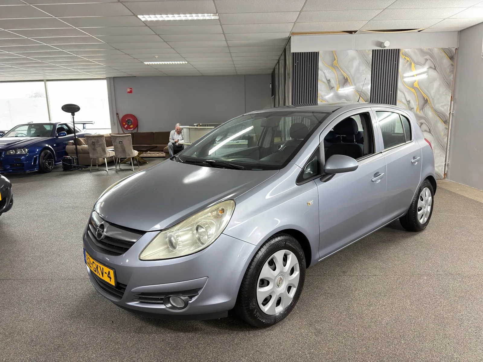 Opel Corsa (2008) — foto 1