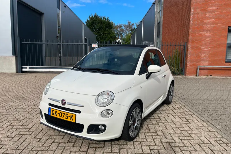Fiat 500 (2015)