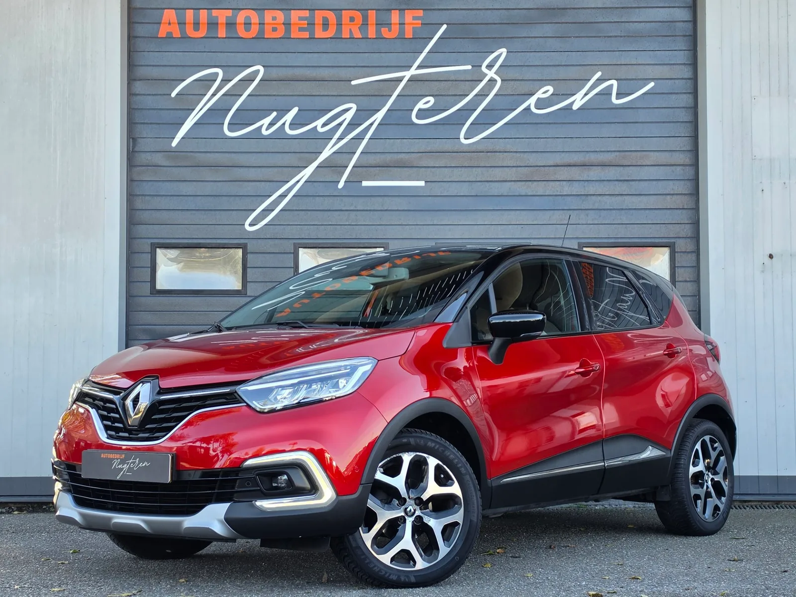 Renault Captur (2017) — foto 1