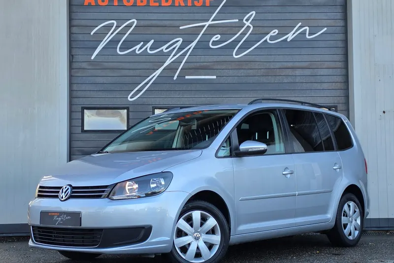 Volkswagen Touran (2012)