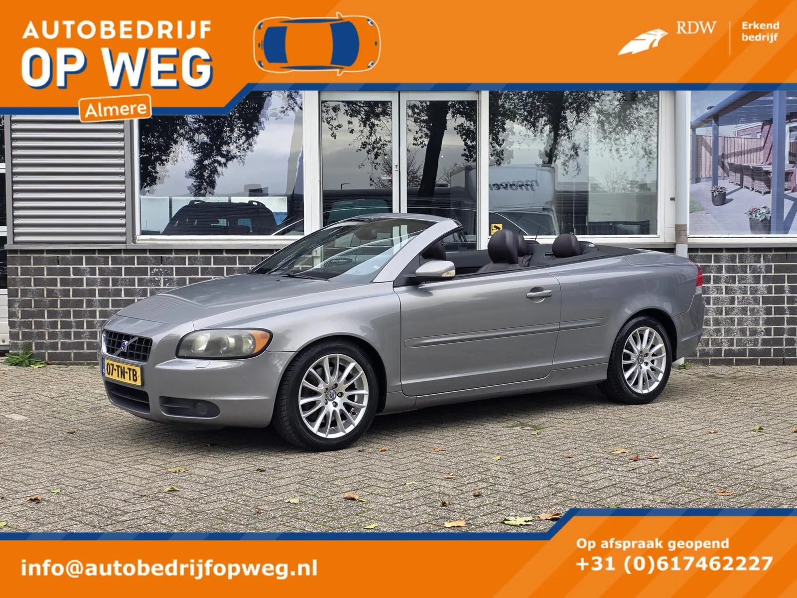 Volvo C70 (2006) — foto 1