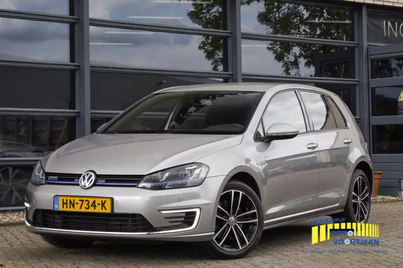 Volkswagen Golf (2015)