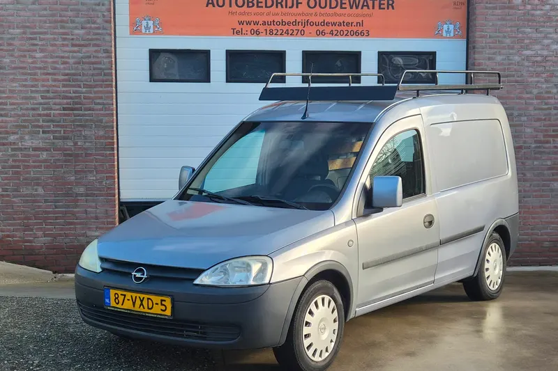Opel Combo (2008)