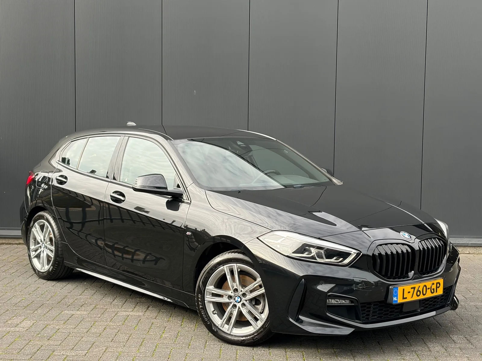 BMW 1-Serie (2021) — foto 1